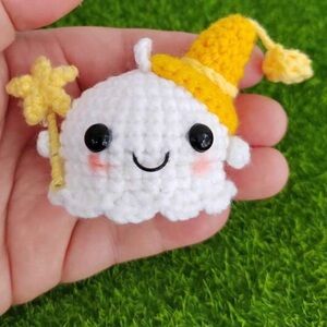 👻NEW Cute Crochet Ghost with Yellow/Orange Hat👻